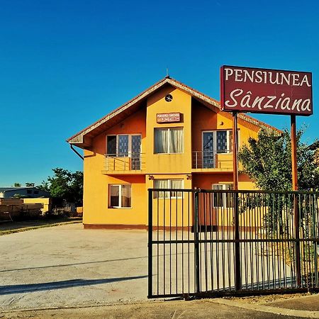 Pensiunea Sanziana Hotel Oradea Buitenkant foto