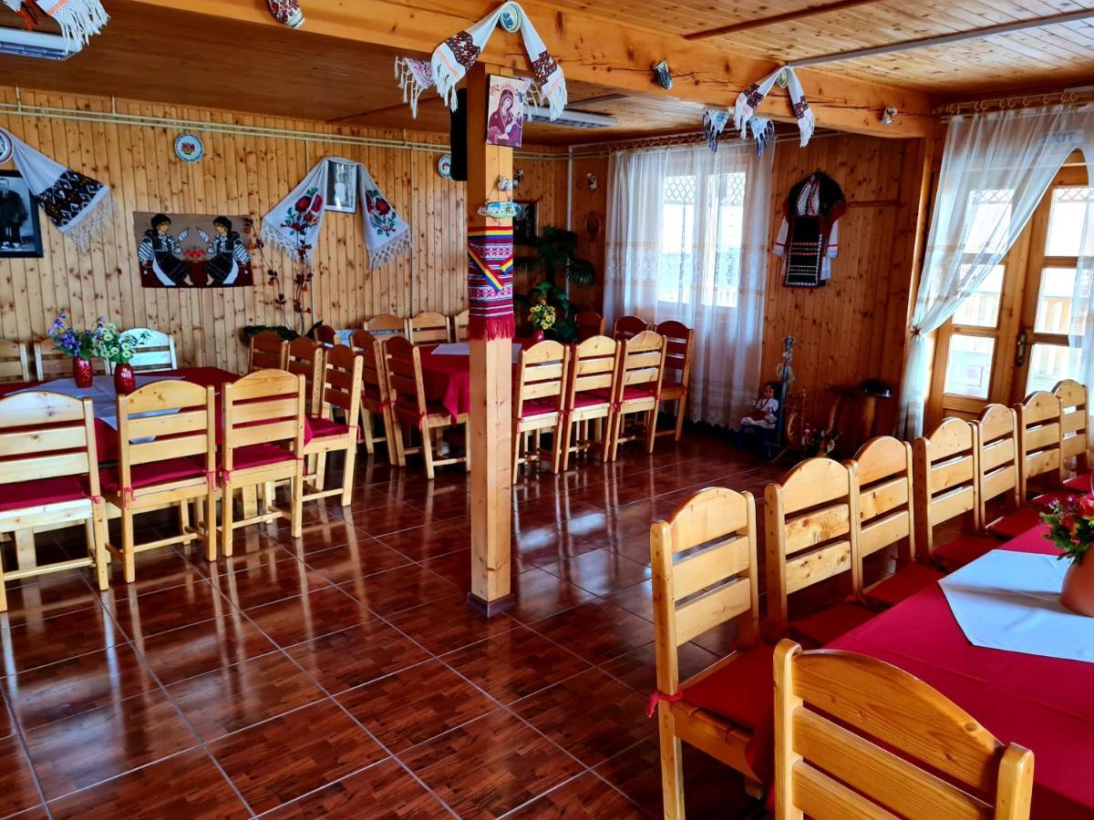 Pensiunea Sanziana Hotel Oradea Buitenkant foto