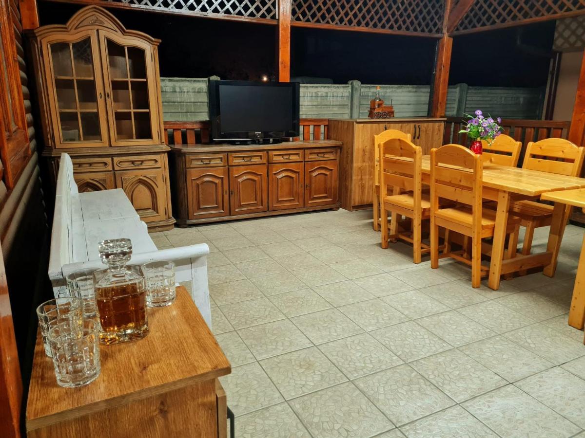 Pensiunea Sanziana Hotel Oradea Buitenkant foto
