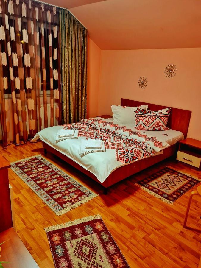 Pensiunea Sanziana Hotel Oradea Buitenkant foto